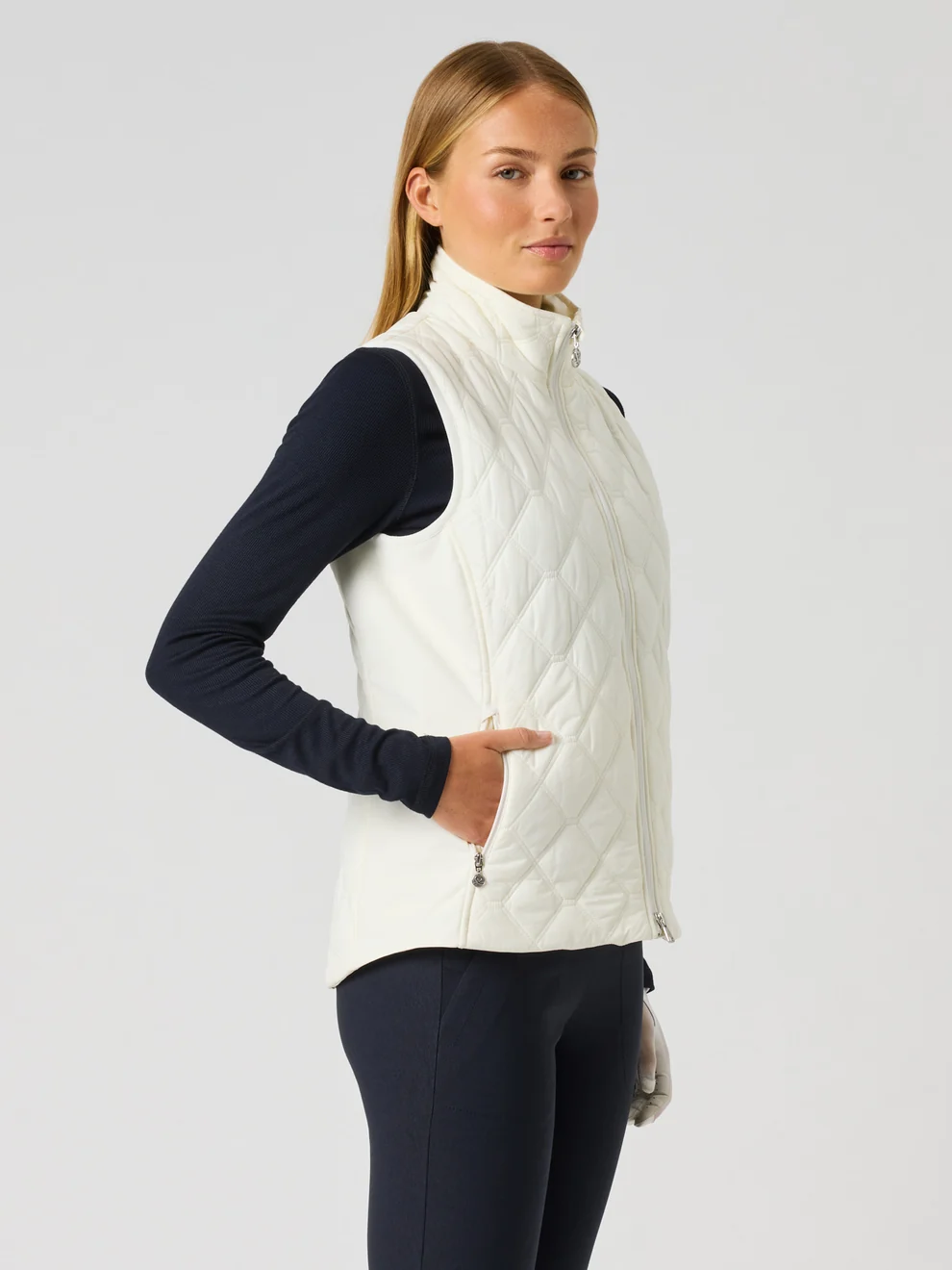 Daily Sports Quilt Padded Weste für Damen Ivory – Bild 2