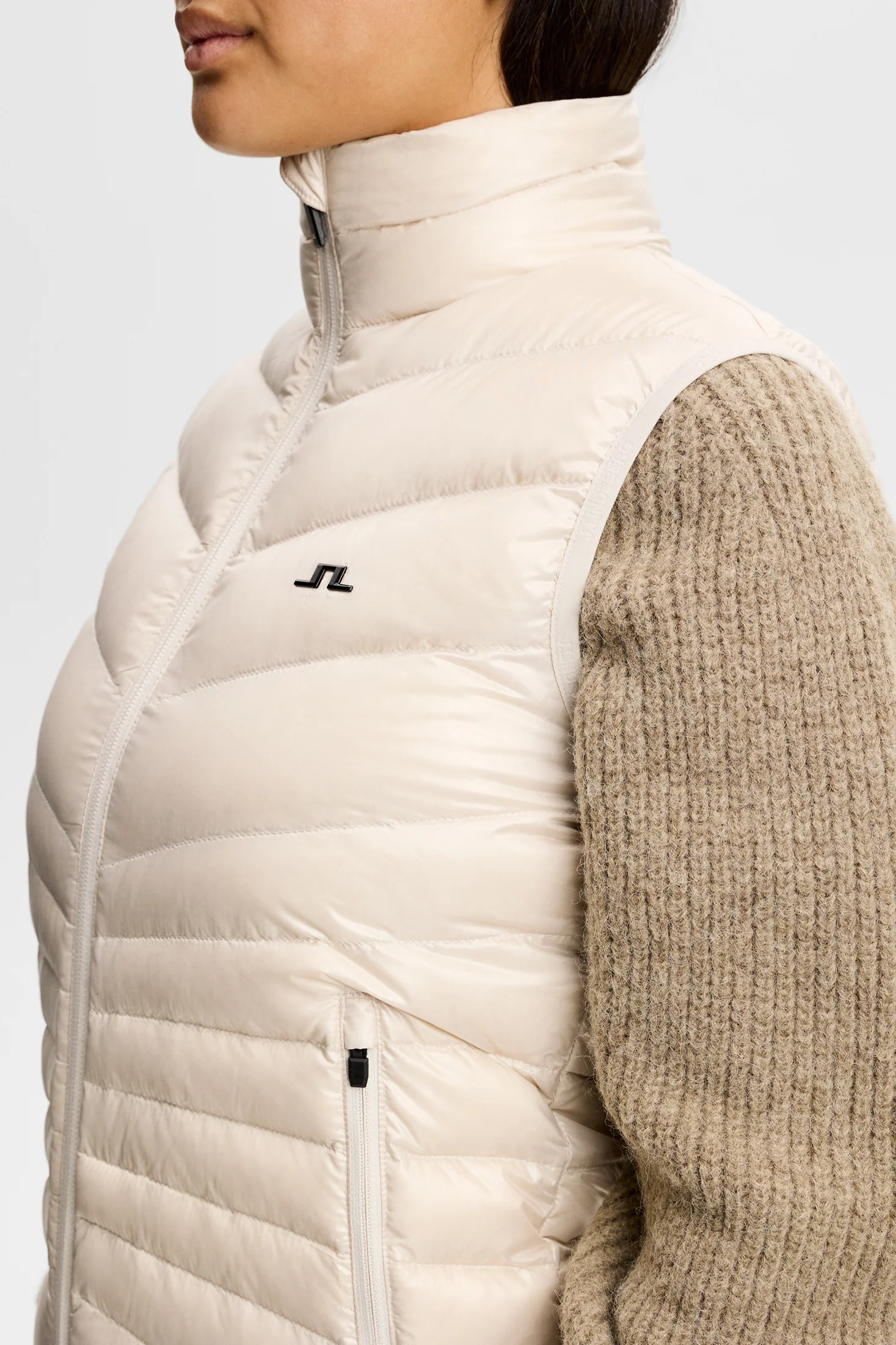 J.LINDEBERG Lara Light Down Weste für Damen Moonbeam (Beige) – Bild 3