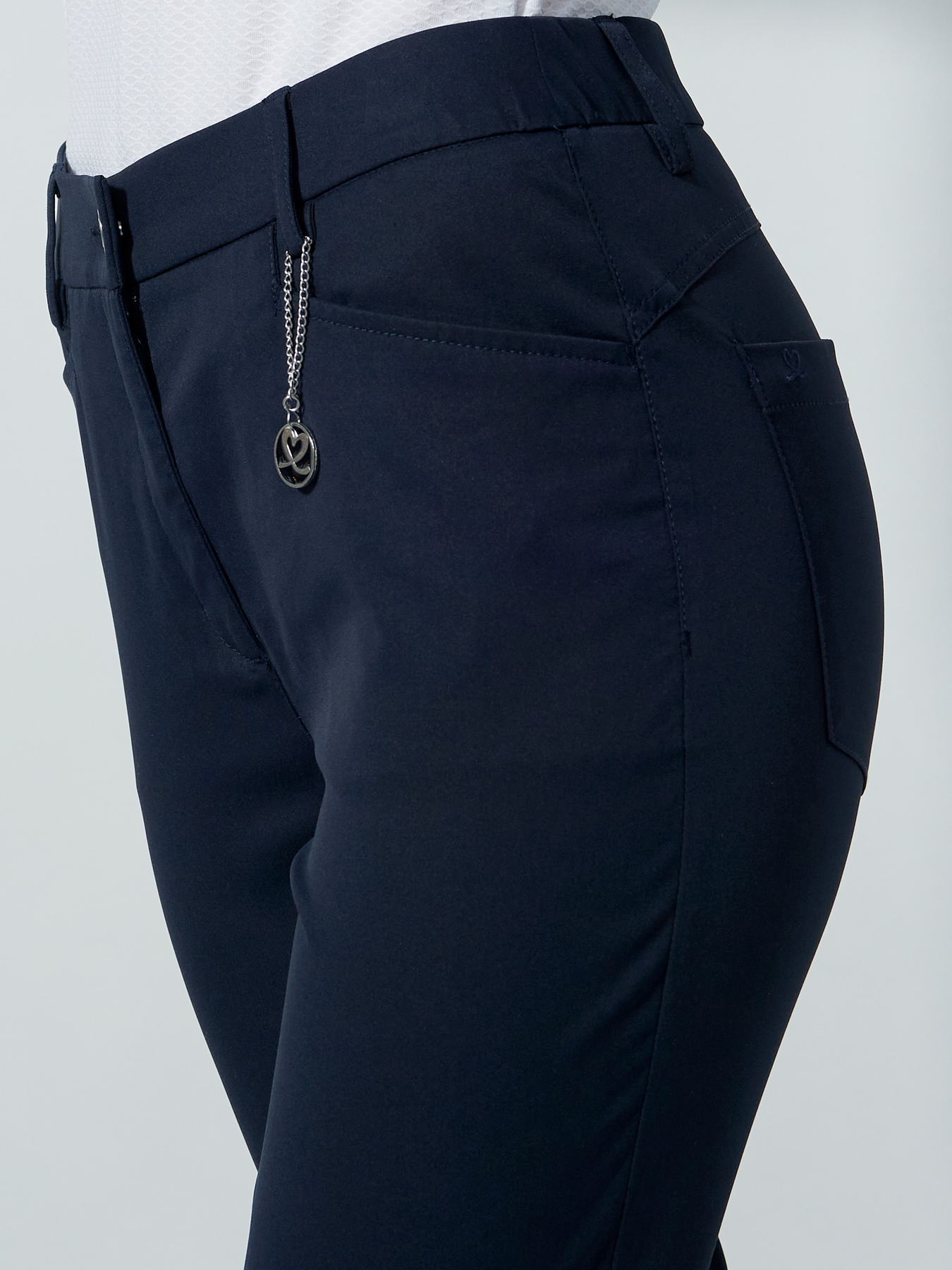 Daily Sports LYRIC V2 BERMUDA SHORTS 60 CM Damen Navy – Bild 3