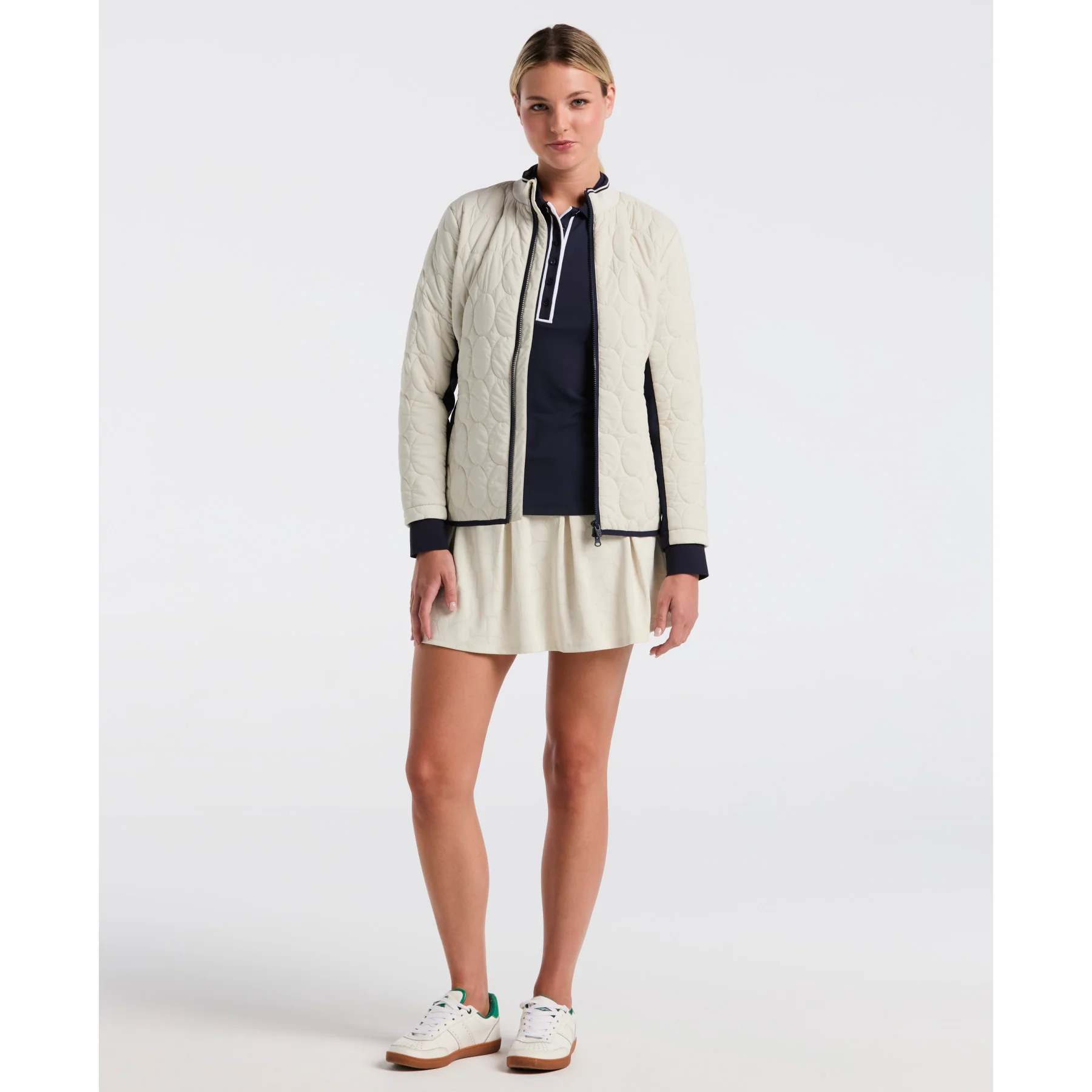 Original Penguin Quilted Golf Puffer Jacke für Damen Silver Birch – Bild 5