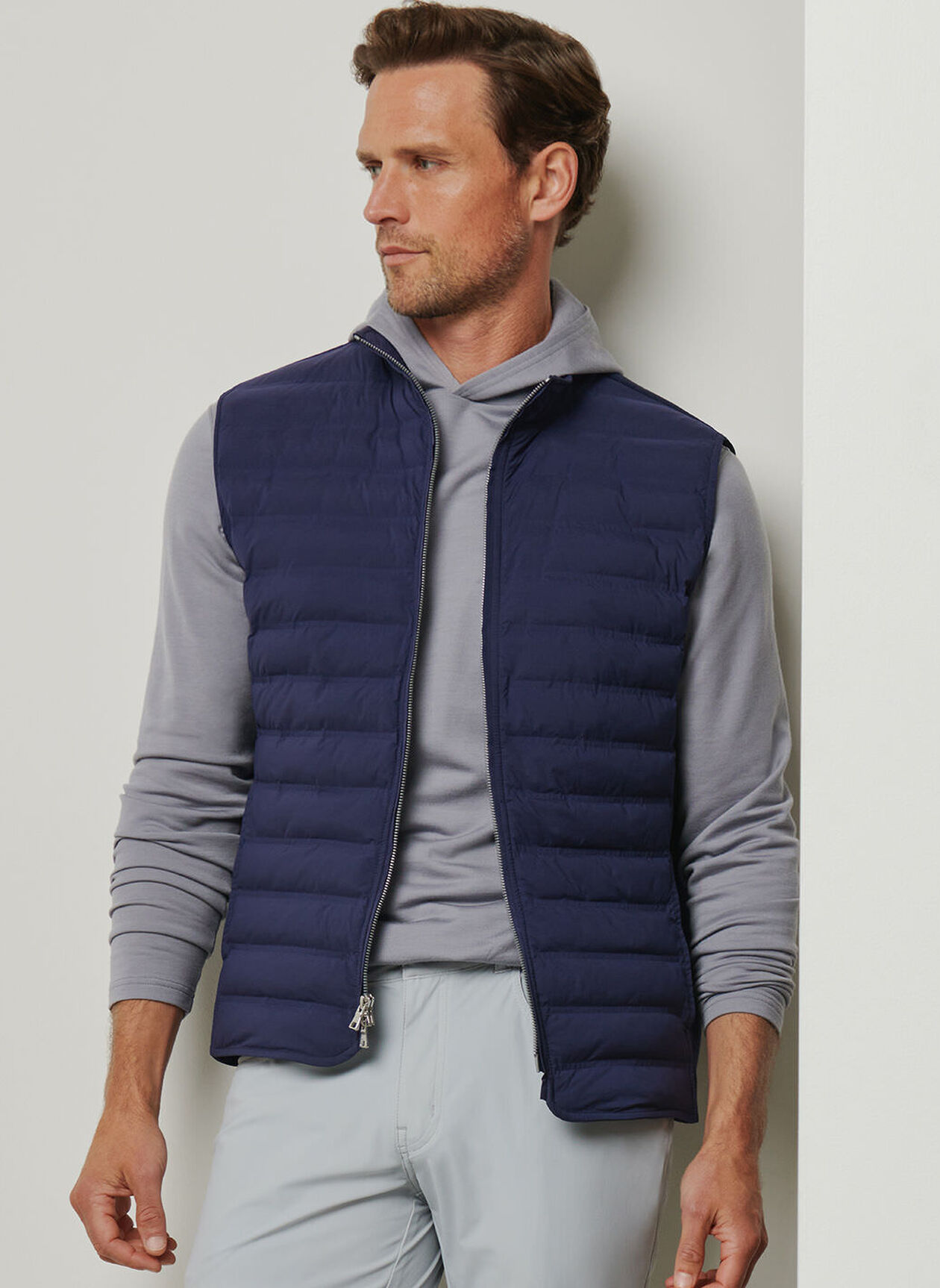 Peter Millar Winsome Hybrid Weste für Herren Navy – Bild 2